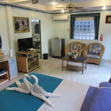 Villa Oranje Pattaya Exterior photo